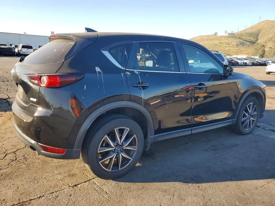 2018 MAZDA CX-5 TOURING  