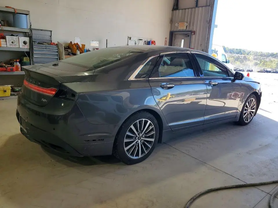 2017 LINCOLN MKZ   