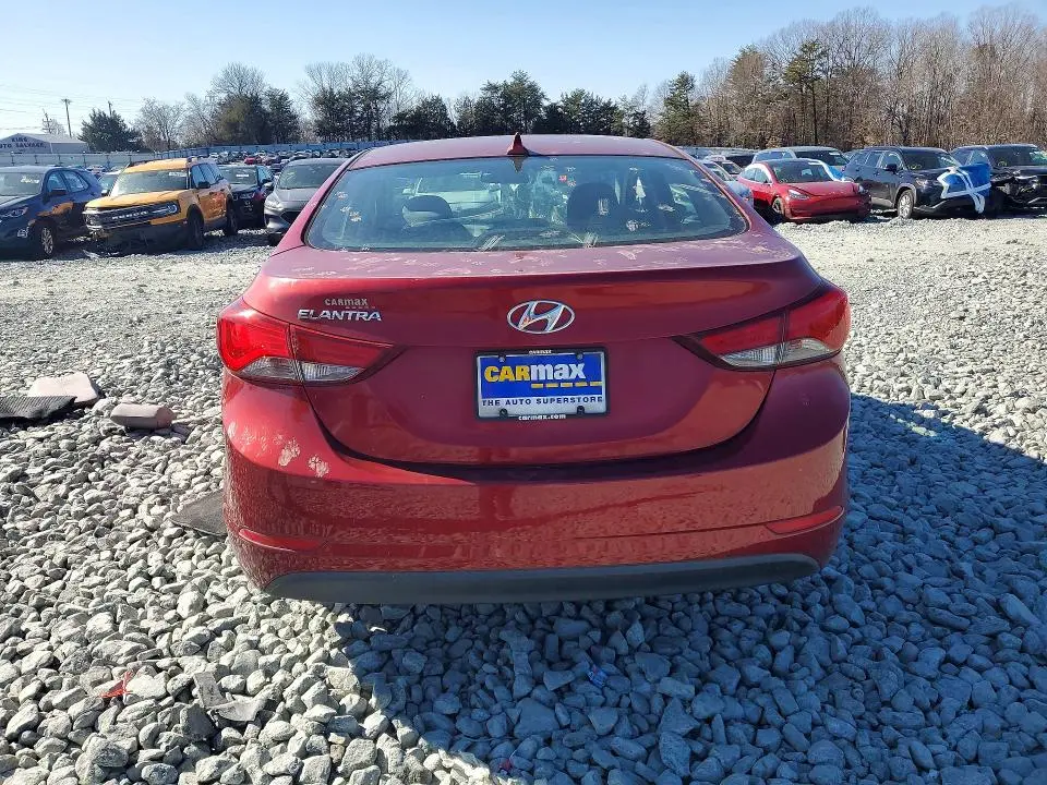 2014 HYUNDAI ELANTRA SE  