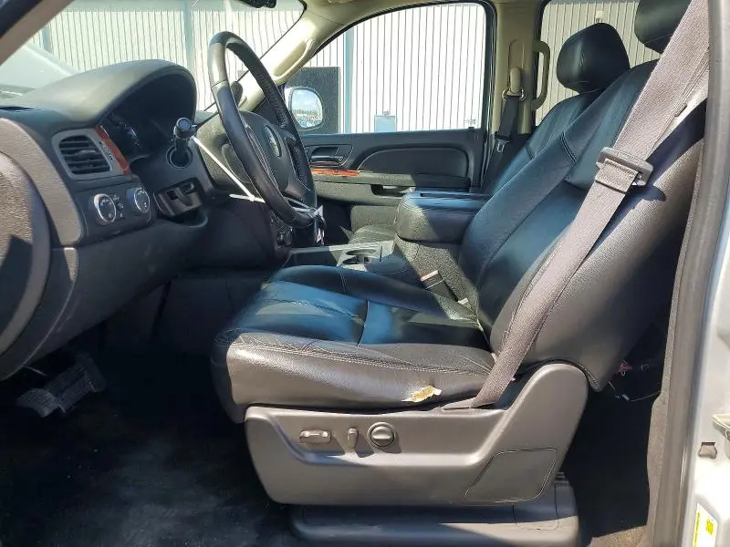 2013 CHEVROLET SUBURBAN K1500 LT  