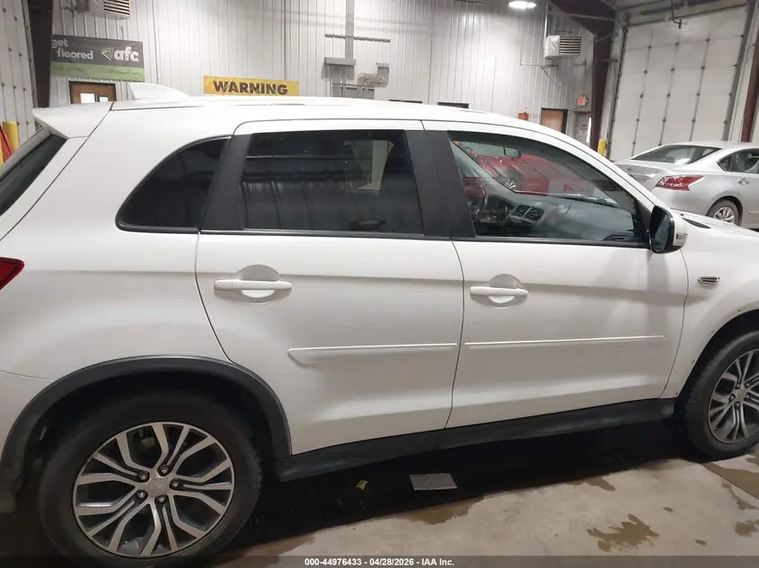 2017 MITSUBISHI OUTLANDER SPORT 2.0 LE