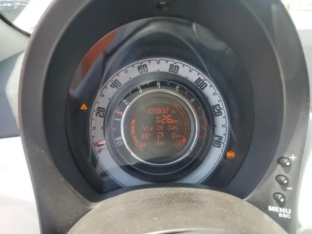 2012 FIAT 500 LOUNGE  