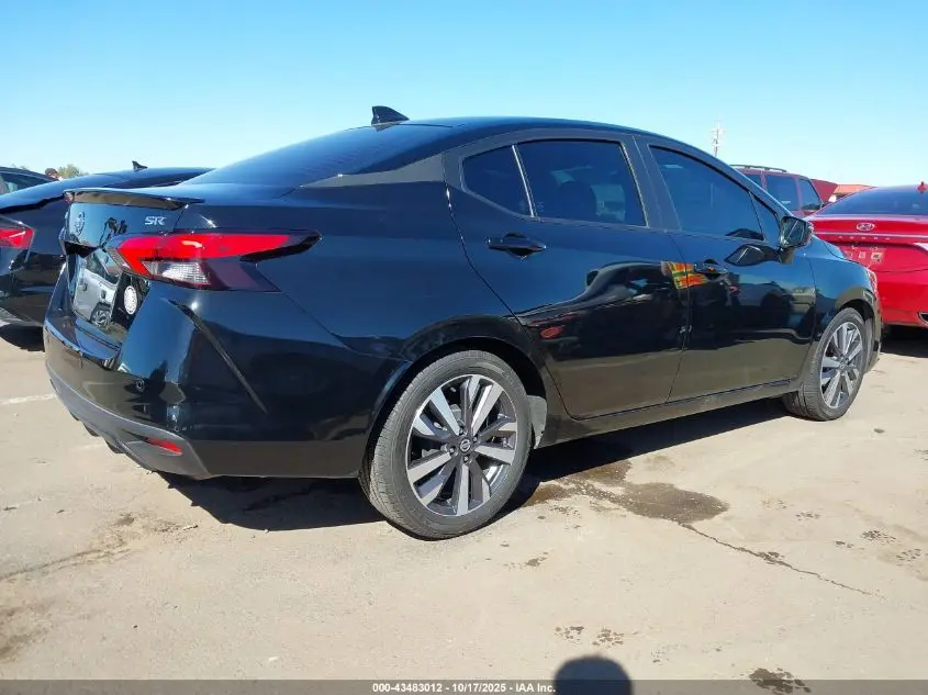 2021 NISSAN VERSA SR XTRONIC CVT