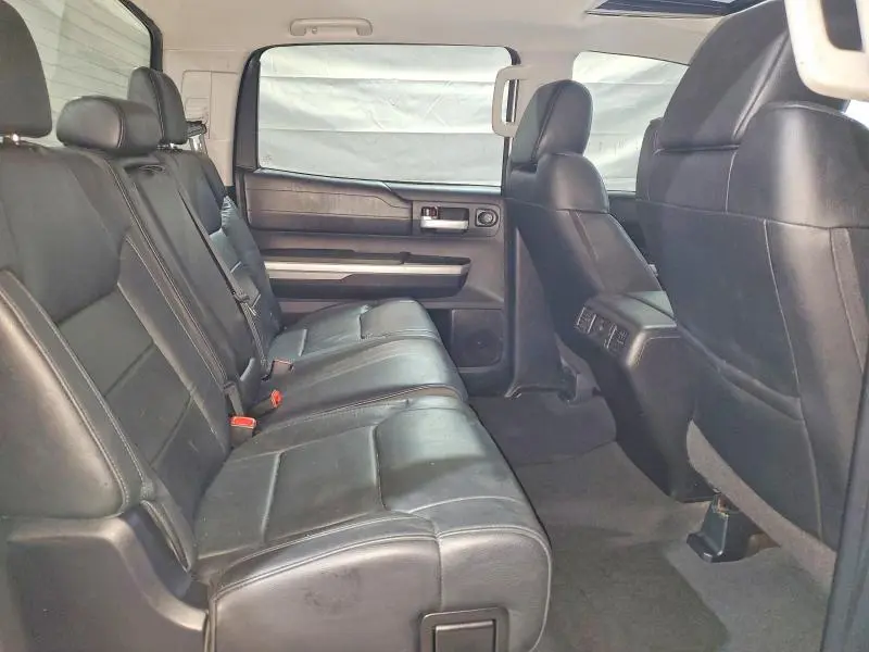2015 TOYOTA TUNDRA CREWMAX LIMITED  