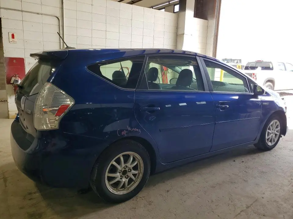 2012 TOYOTA PRIUS V THREE  