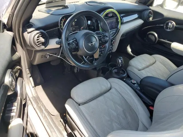 2021 MINI COOPER S  
