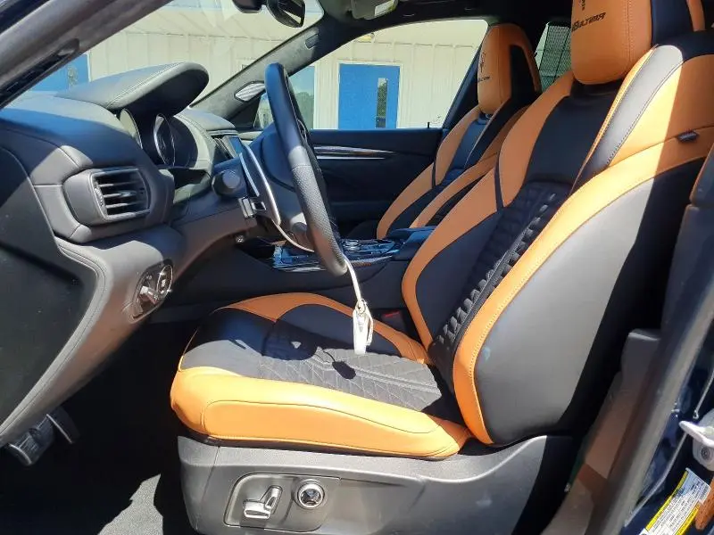 2024 MASERATI LEVANTE MODENA S  
