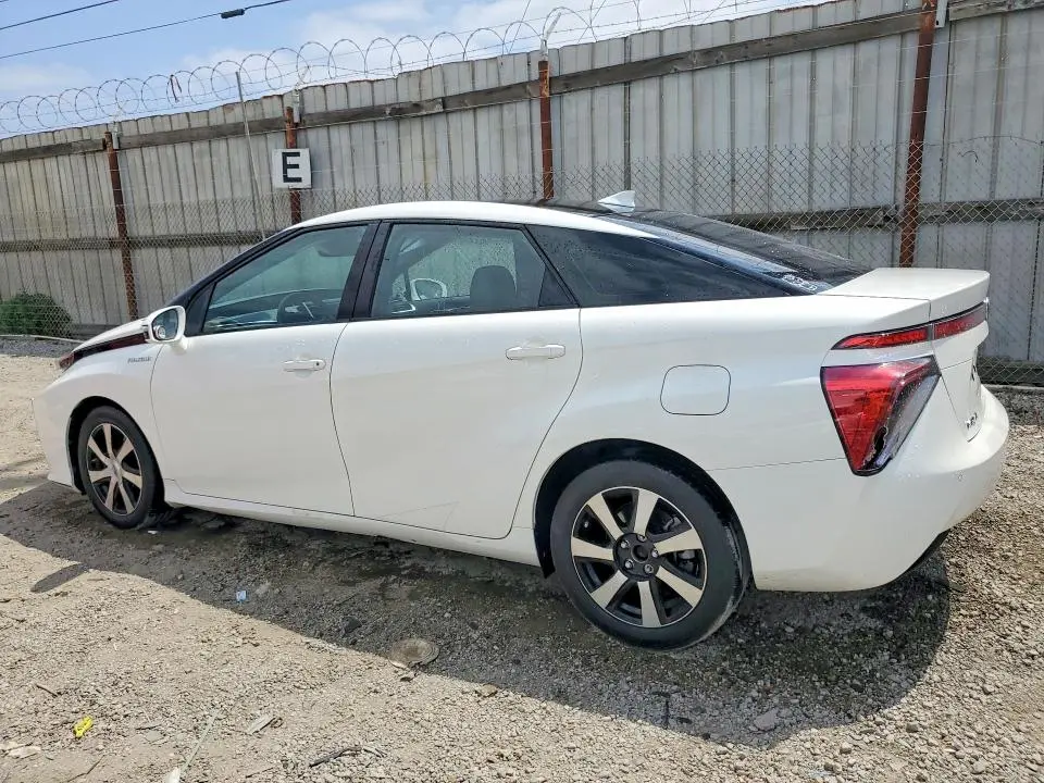 2018 TOYOTA MIRAI BASE  