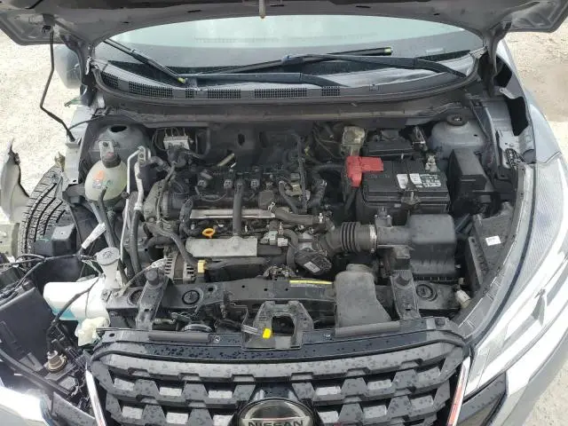 2021 NISSAN KICKS SV  