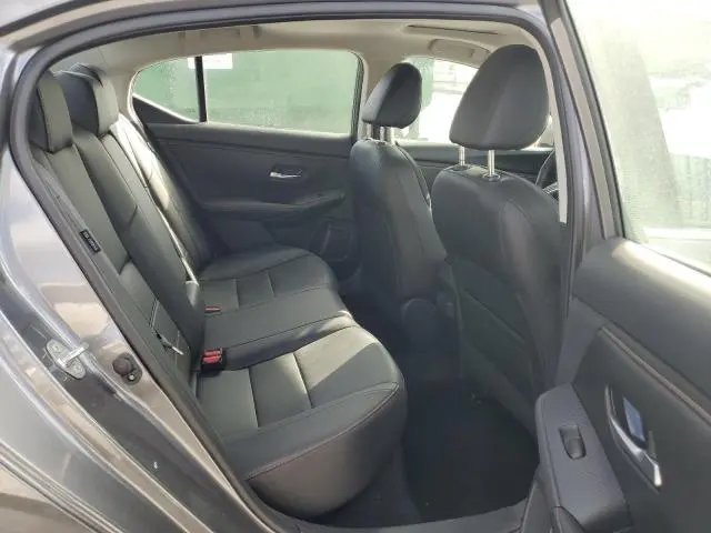 2023 NISSAN SENTRA SR  