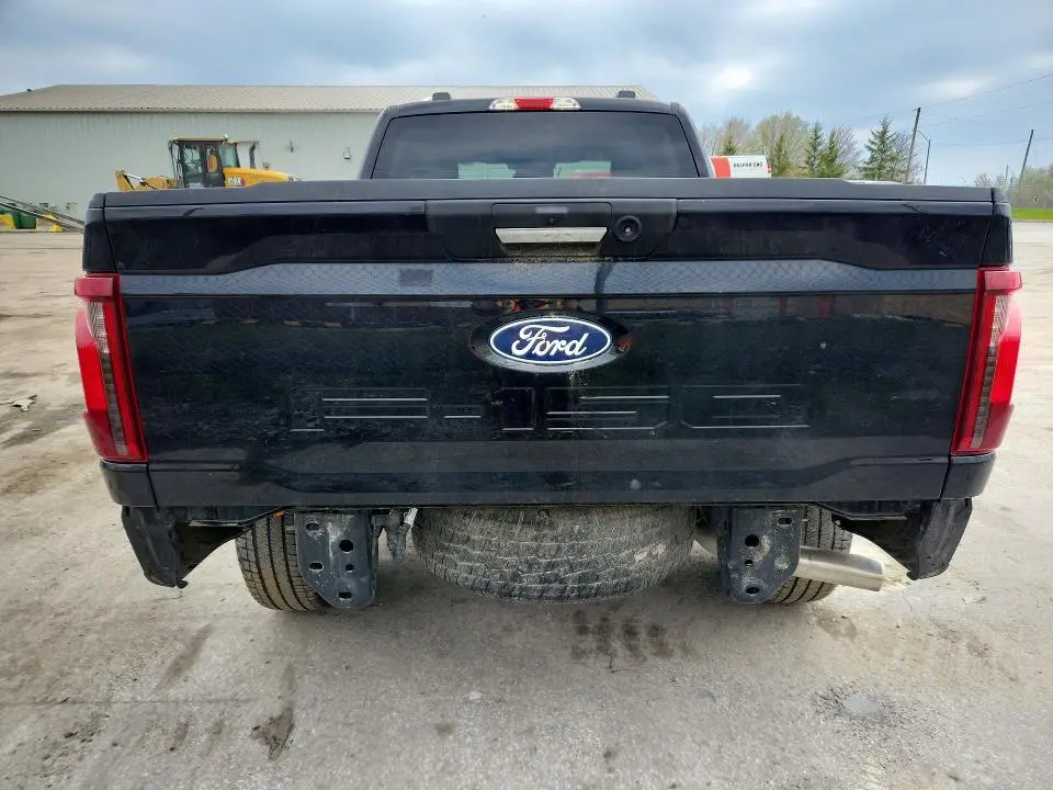 2024 FORD F150 XLT  