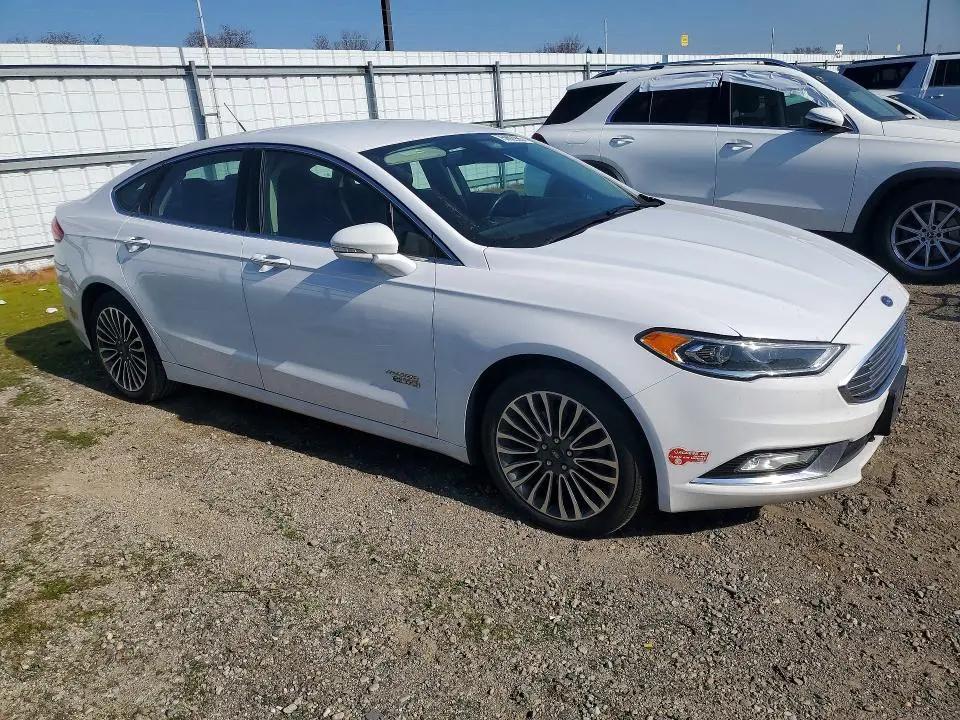 2017 FORD FUSION SE PHEV  