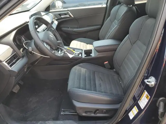 2024 MITSUBISHI OUTLANDER SE  