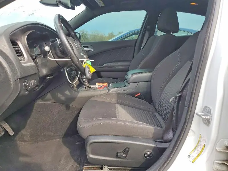 2019 DODGE CHARGER SXT  