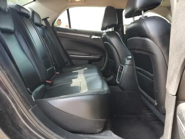 2016 CHRYSLER 300 LIMITED  
