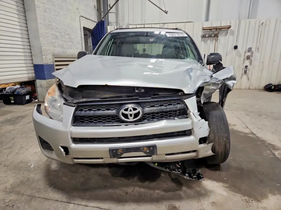 2010 TOYOTA RAV4 BASE  