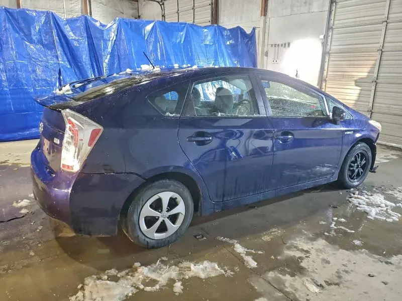 2014 TOYOTA PRIUS   