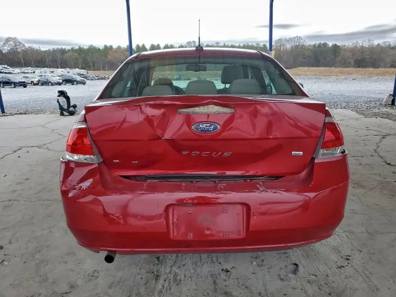 2011 FORD FOCUS SE  