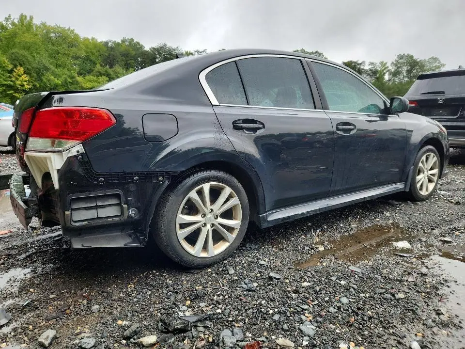 2013 SUBARU LEGACY 2.5I LIMITED  