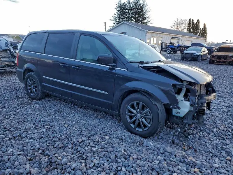 2015 CHRYSLER TOWN & COUNTRY S  