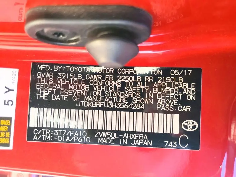 2017 TOYOTA PRIUS TWO  