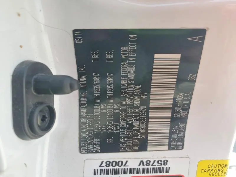 2014 TOYOTA SIENNA XLE 8-PASSENGER  