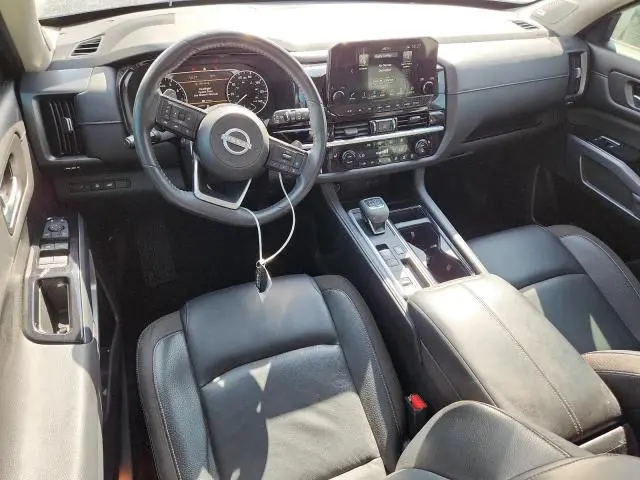 2022 NISSAN PATHFINDER SL  