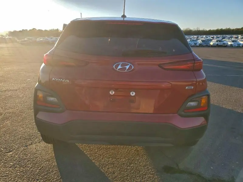 2021 HYUNDAI KONA SE  