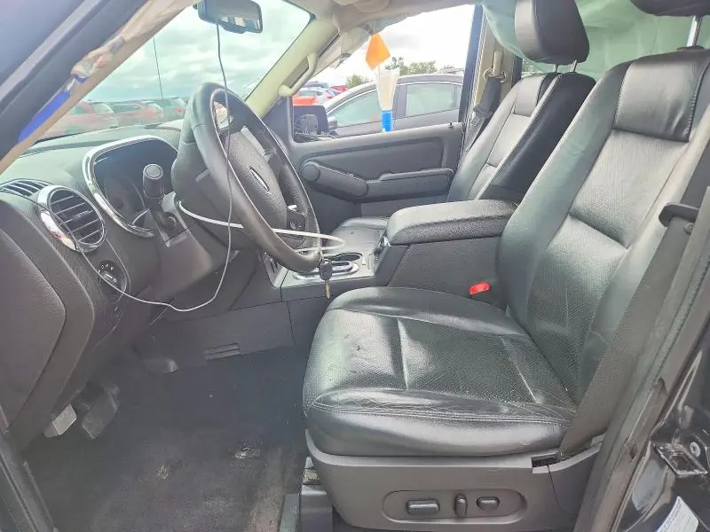 2010 FORD EXPLORER LIMITED  