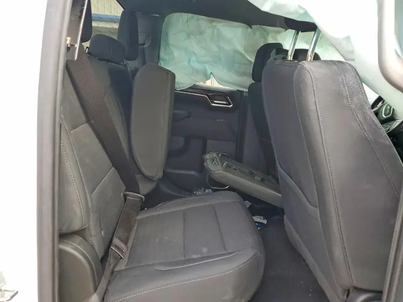 2023 GMC SIERRA K1500 SLE  