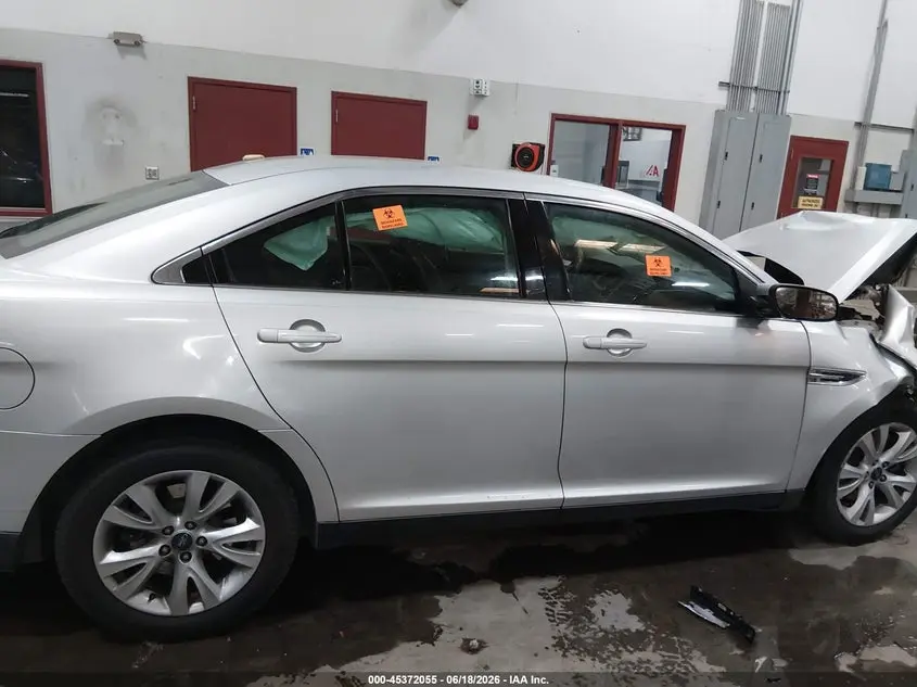 2011 FORD TAURUS SEL