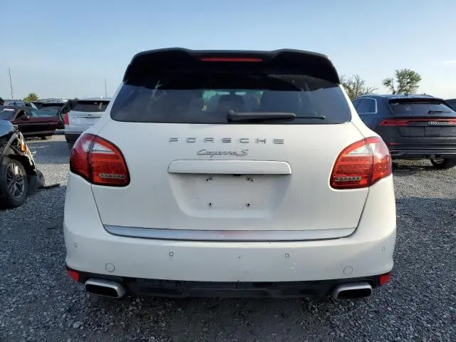 2013 PORSCHE CAYENNE S  