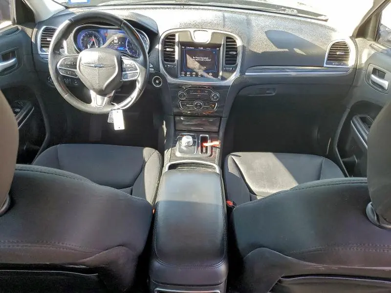 2019 CHRYSLER 300 TOURING  