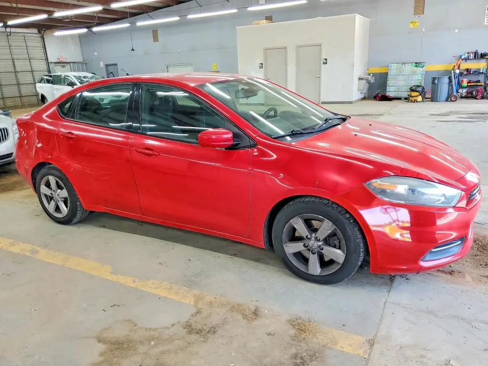 2016 DODGE DART SXT  