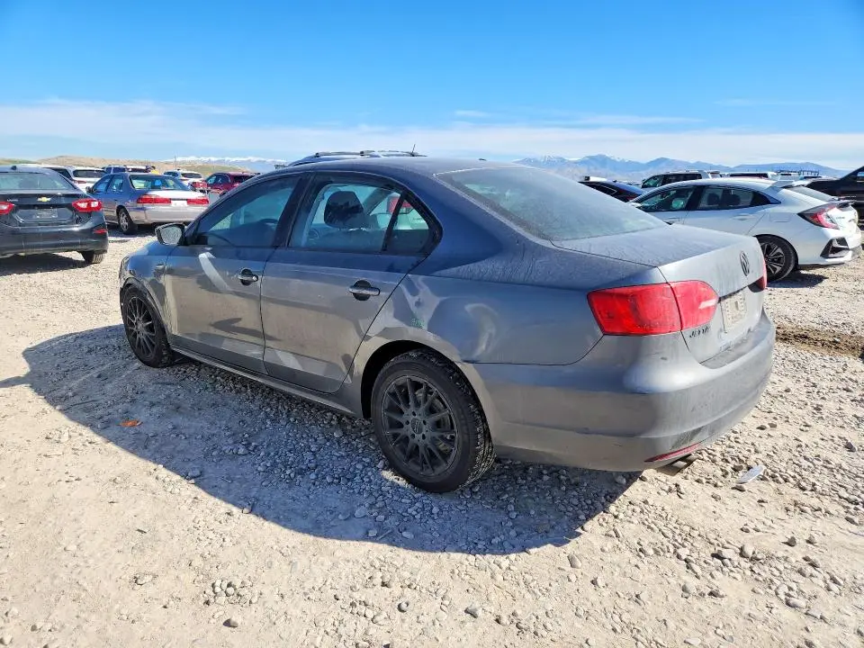 2012 VOLKSWAGEN JETTA BASE  