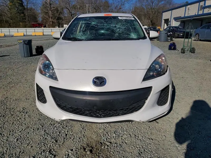 2013 MAZDA 3 I  
