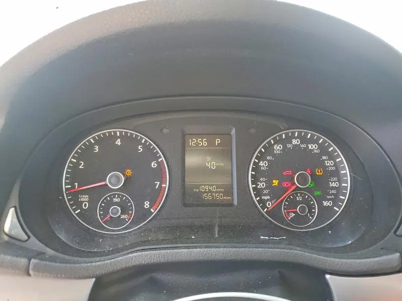 2013 VOLKSWAGEN PASSAT S  