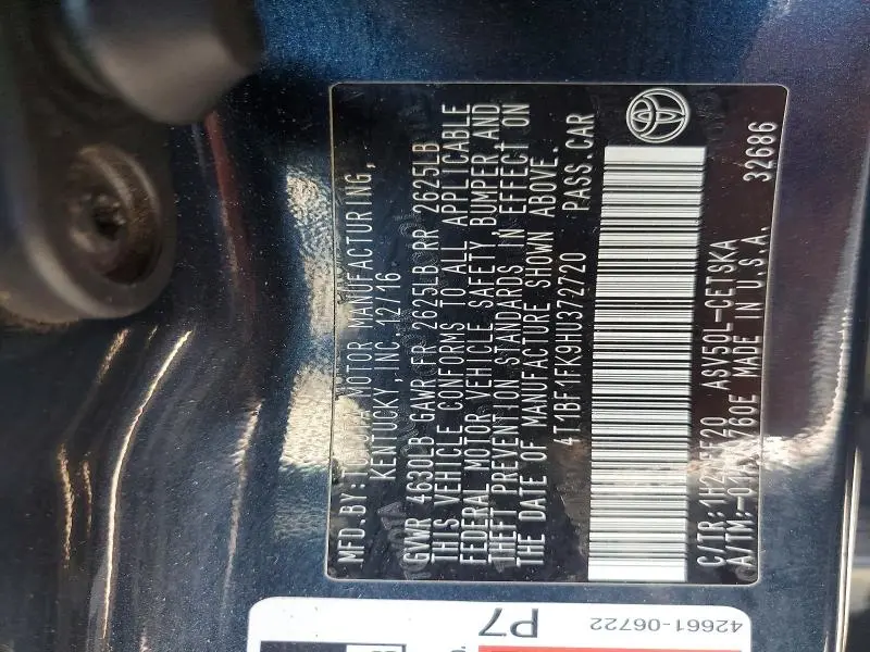 2017 TOYOTA CAMRY SE  