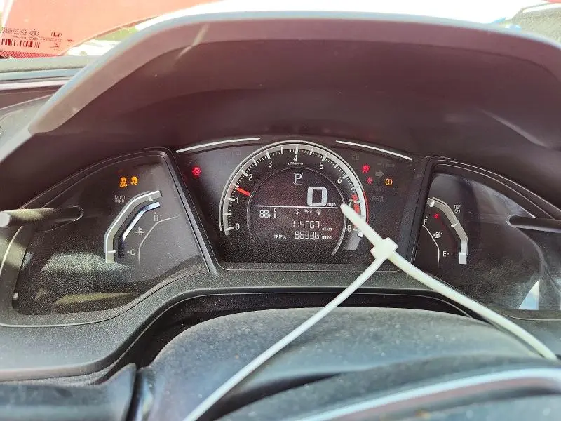 2018 HONDA CIVIC LX  