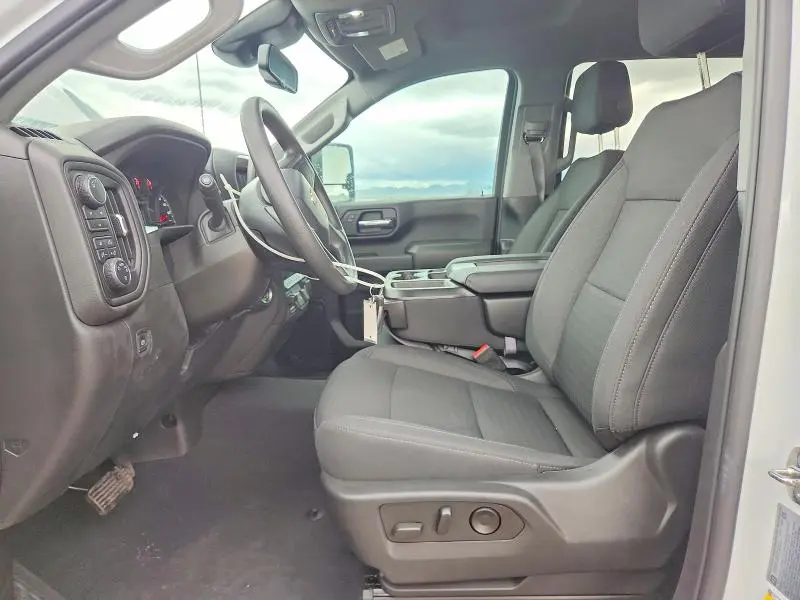2024 CHEVROLET SILVERADO K2500 CUSTOM  