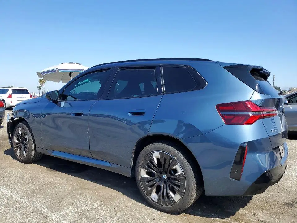 2025 BMW X3 M50  