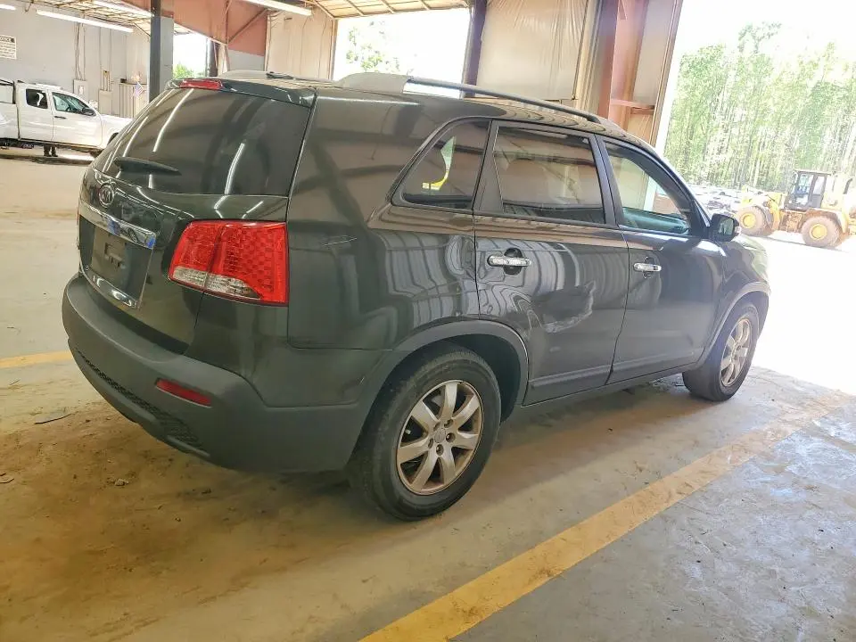 2012 KIA SORENTO LX  