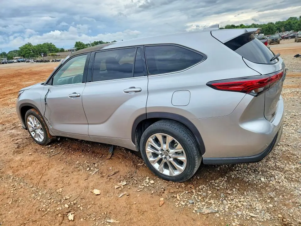 2020 TOYOTA HIGHLANDER LIMITED  
