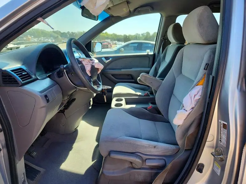 2010 HONDA ODYSSEY LX  