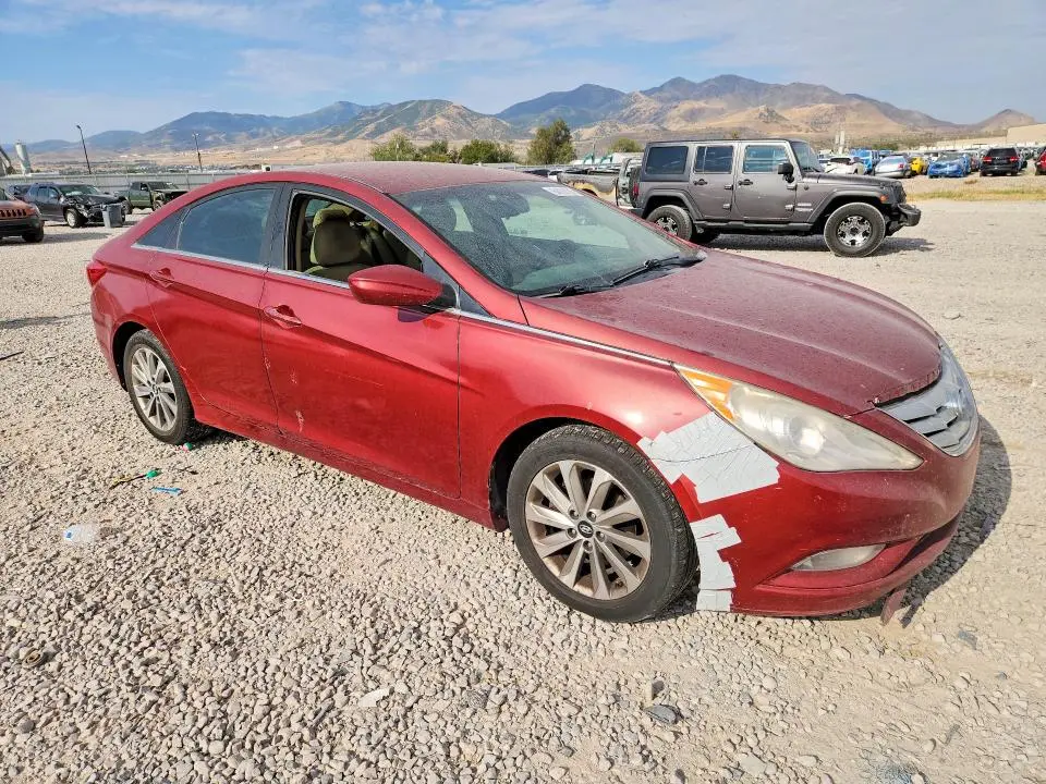2013 HYUNDAI SONATA GLS  