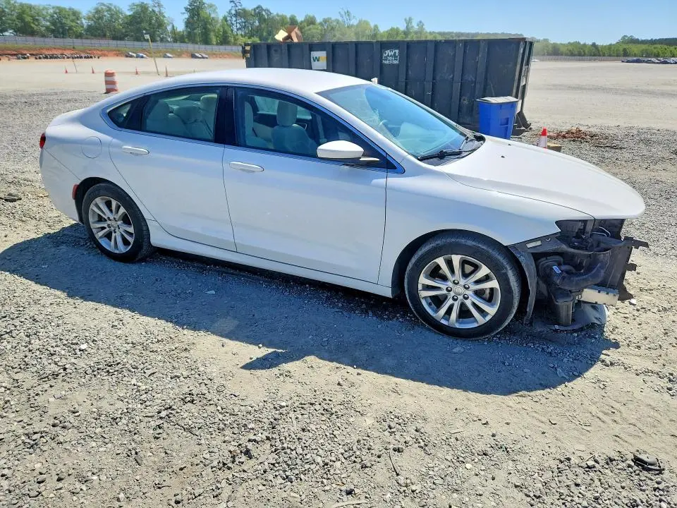 2016 CHRYSLER 200 LIMITED  