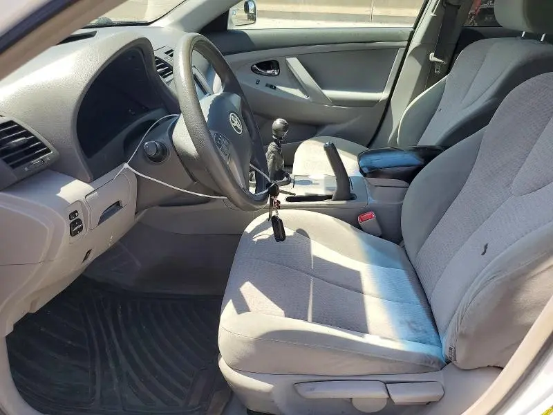 2011 TOYOTA CAMRY BASE  