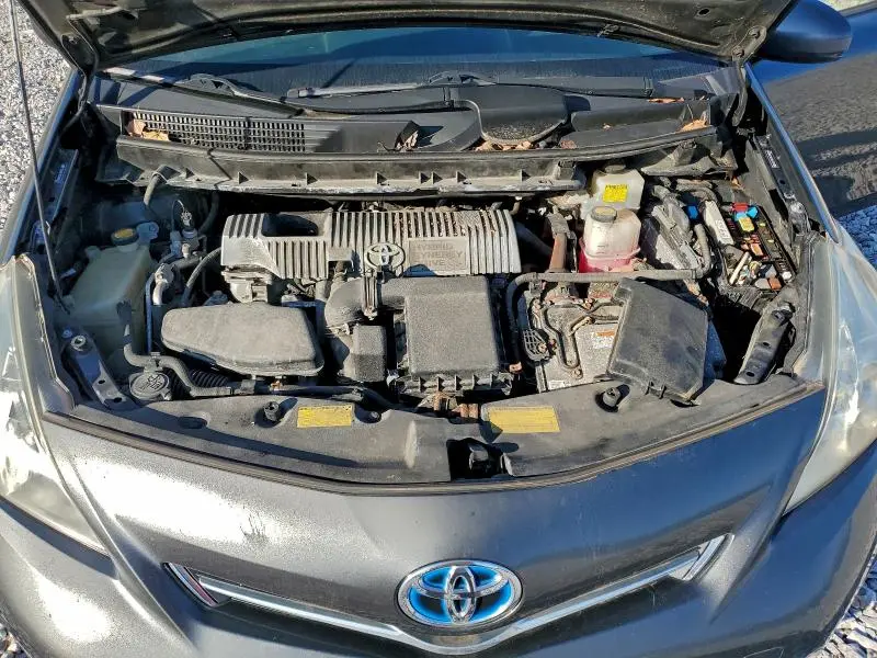 2012 TOYOTA PRIUS V   