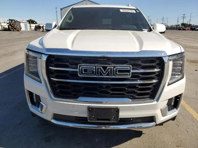 2024 GMC YUKON XL K1500 SLT  