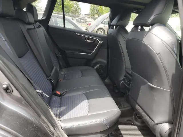 2025 TOYOTA RAV4 XSE  